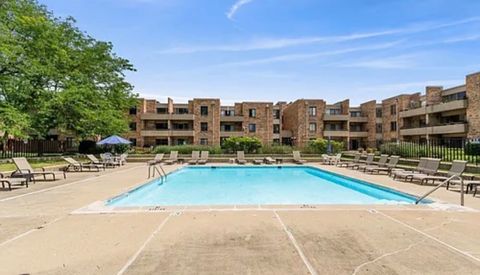 Tiny photo for 1912 Prairie Square #309A, Schaumburg, IL 60173 (MLS # 12580684)