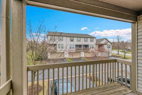 Tiny photo for 404 Belvedere Lane, Aurora, IL 60502 (MLS # 12611812)