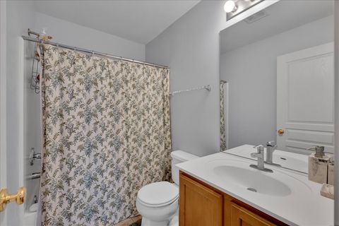 Tiny photo for 404 Belvedere Lane, Aurora, IL 60502 (MLS # 12611812)