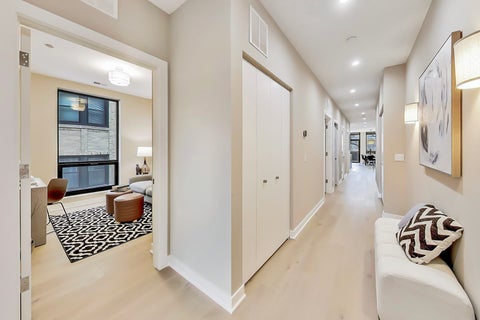 Tiny photo for 5114 S Kenwood Avenue #3B, Chicago, IL 60615 (MLS # 12578358)