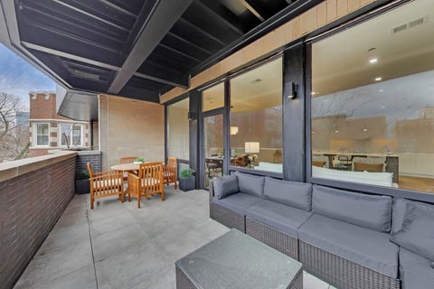 Tiny photo for 5114 S Kenwood Avenue #3B, Chicago, IL 60615 (MLS # 12578358)