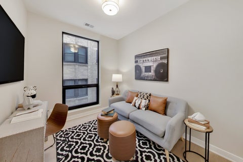 Tiny photo for 5114 S Kenwood Avenue #3B, Chicago, IL 60615 (MLS # 12578358)