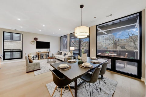 Tiny photo for 5114 S Kenwood Avenue #3B, Chicago, IL 60615 (MLS # 12578358)