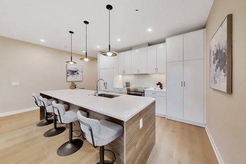 Tiny photo for 5114 S Kenwood Avenue #3B, Chicago, IL 60615 (MLS # 12578358)
