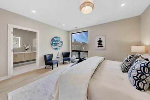 Tiny photo for 5114 S Kenwood Avenue #3B, Chicago, IL 60615 (MLS # 12578358)