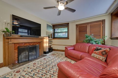 Tiny photo for 1210 N ASTOR Street #1A, Chicago, IL 60610 (MLS # 12524005)