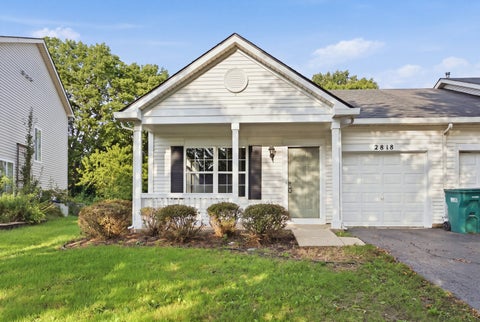 Photo of 2818 Sun Valley Drive, Plainfield, IL 60586 (MLS # 12749634)