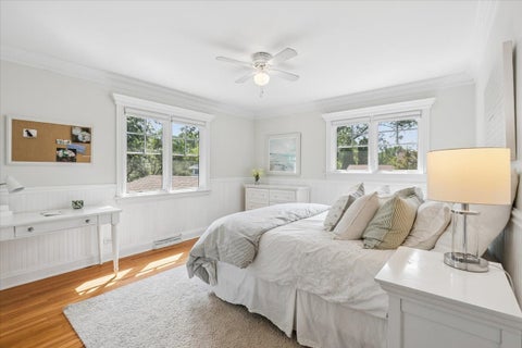 Tiny photo for 455 W Hawthorne Court, Lake Bluff, IL 60044 (MLS # 12750837)