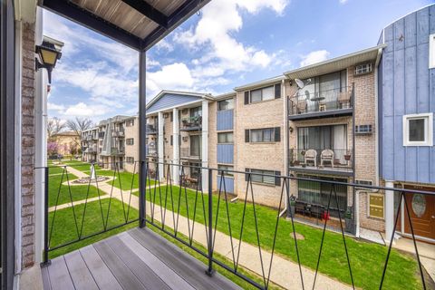 Tiny photo for 8519 W Catherine Avenue #279, Chicago, IL 60656 (MLS # 12634675)