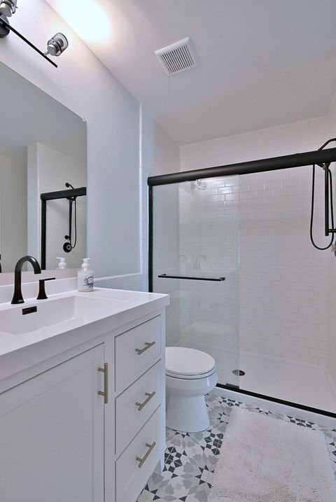 Tiny photo for 259 Willow Parkway, Buffalo Grove, IL 60089 (MLS # 12498620)