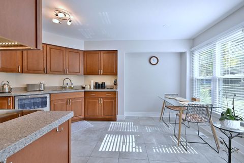 Tiny photo for 259 Willow Parkway, Buffalo Grove, IL 60089 (MLS # 12498620)