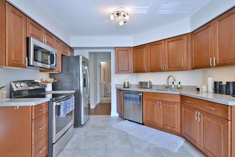 Tiny photo for 259 Willow Parkway, Buffalo Grove, IL 60089 (MLS # 12498620)