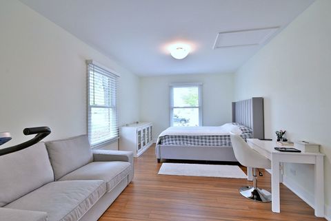 Tiny photo for 259 Willow Parkway, Buffalo Grove, IL 60089 (MLS # 12498620)