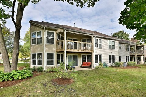 Tiny photo for 259 Willow Parkway, Buffalo Grove, IL 60089 (MLS # 12498620)