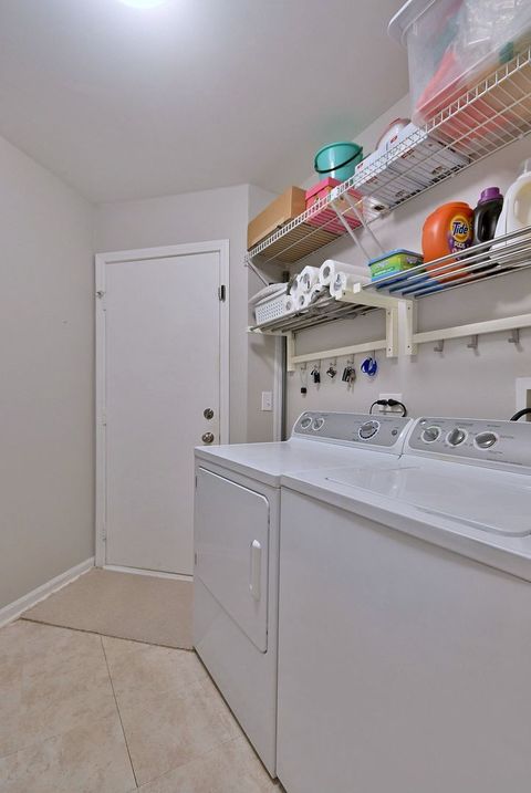 Tiny photo for 259 Willow Parkway, Buffalo Grove, IL 60089 (MLS # 12498620)