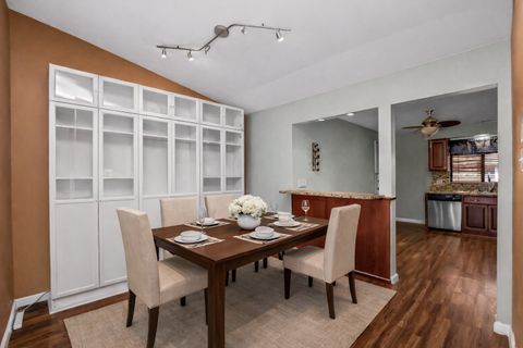 Tiny photo for 8426 W Catalpa Avenue #303, Chicago, IL 60656 (MLS # 12543286)