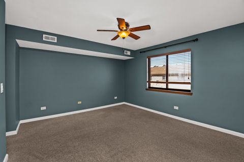 Tiny photo for 8426 W Catalpa Avenue #303, Chicago, IL 60656 (MLS # 12543286)