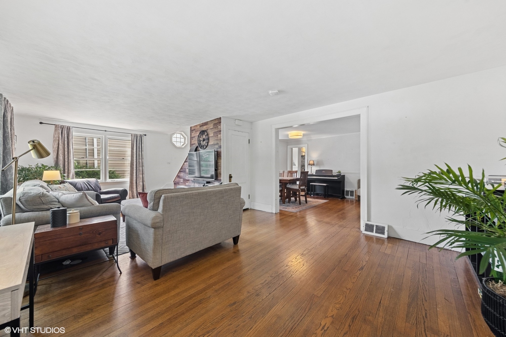 861 Hill Avenue