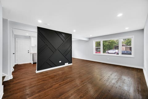 Tiny photo for 15041 Irving Avenue, Dolton, IL 60419 (MLS # 12699534)