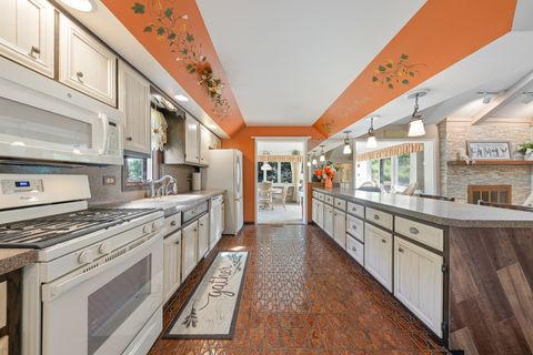 Tiny photo for 1801 Stonebridge Drive, New Lenox, IL 60451 (MLS # 12494500)