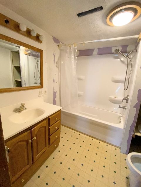 Tiny photo for 2337 RANDOLPH Street, Caledonia, IL 61011 (MLS # 12444461)