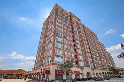Tiny photo for 77 S Evergreen Avenue #206, Arlington Heights, IL 60005 (MLS # 12666175)