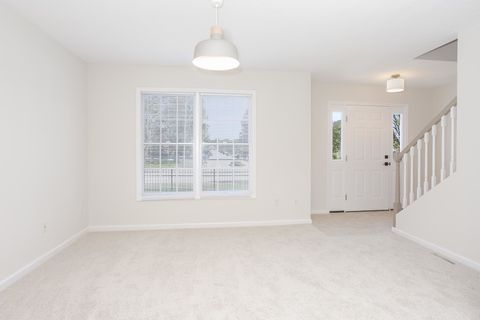 Tiny photo for 923 E Shelbourne Drive #923, Normal, IL 61761 (MLS # 12610393)