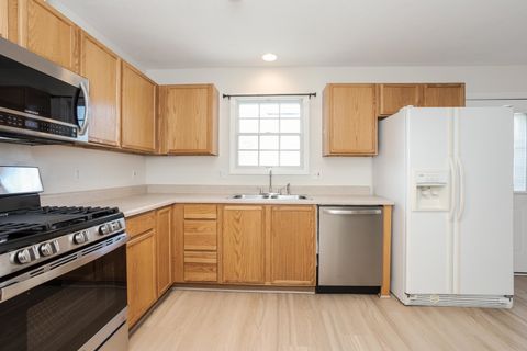 Tiny photo for 923 E Shelbourne Drive #923, Normal, IL 61761 (MLS # 12610393)