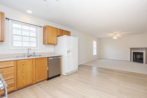 Tiny photo for 923 E Shelbourne Drive #923, Normal, IL 61761 (MLS # 12610393)