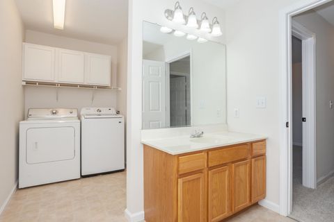 Tiny photo for 923 E Shelbourne Drive #923, Normal, IL 61761 (MLS # 12610393)
