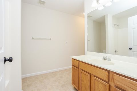 Tiny photo for 923 E Shelbourne Drive #923, Normal, IL 61761 (MLS # 12610393)