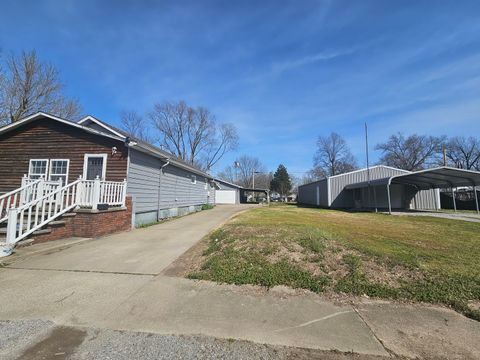 Tiny photo for 606 Orchard Street N, West Frankfort, IL 62896 (MLS # 12598219)