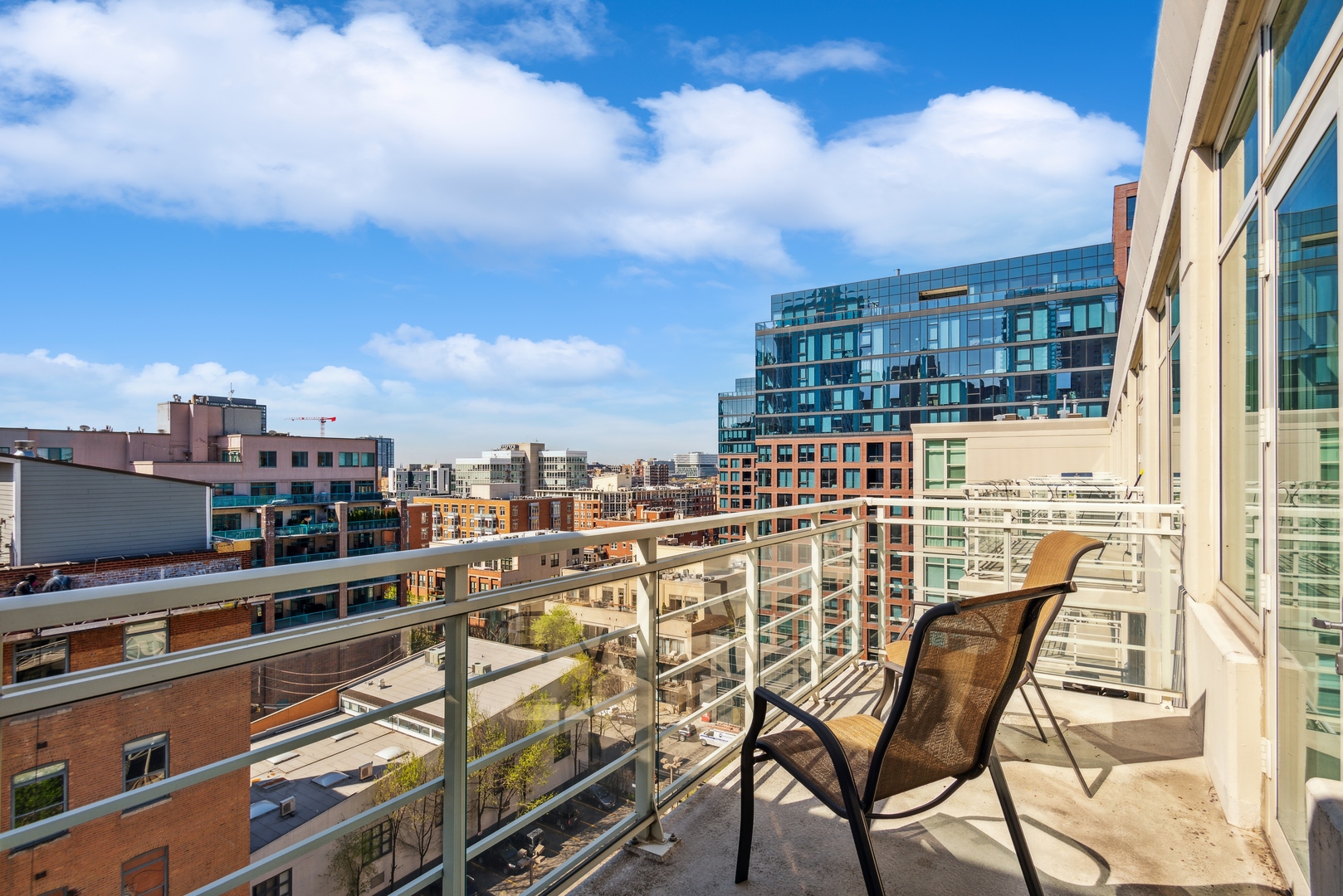 909 W Washington Boulevard 1001