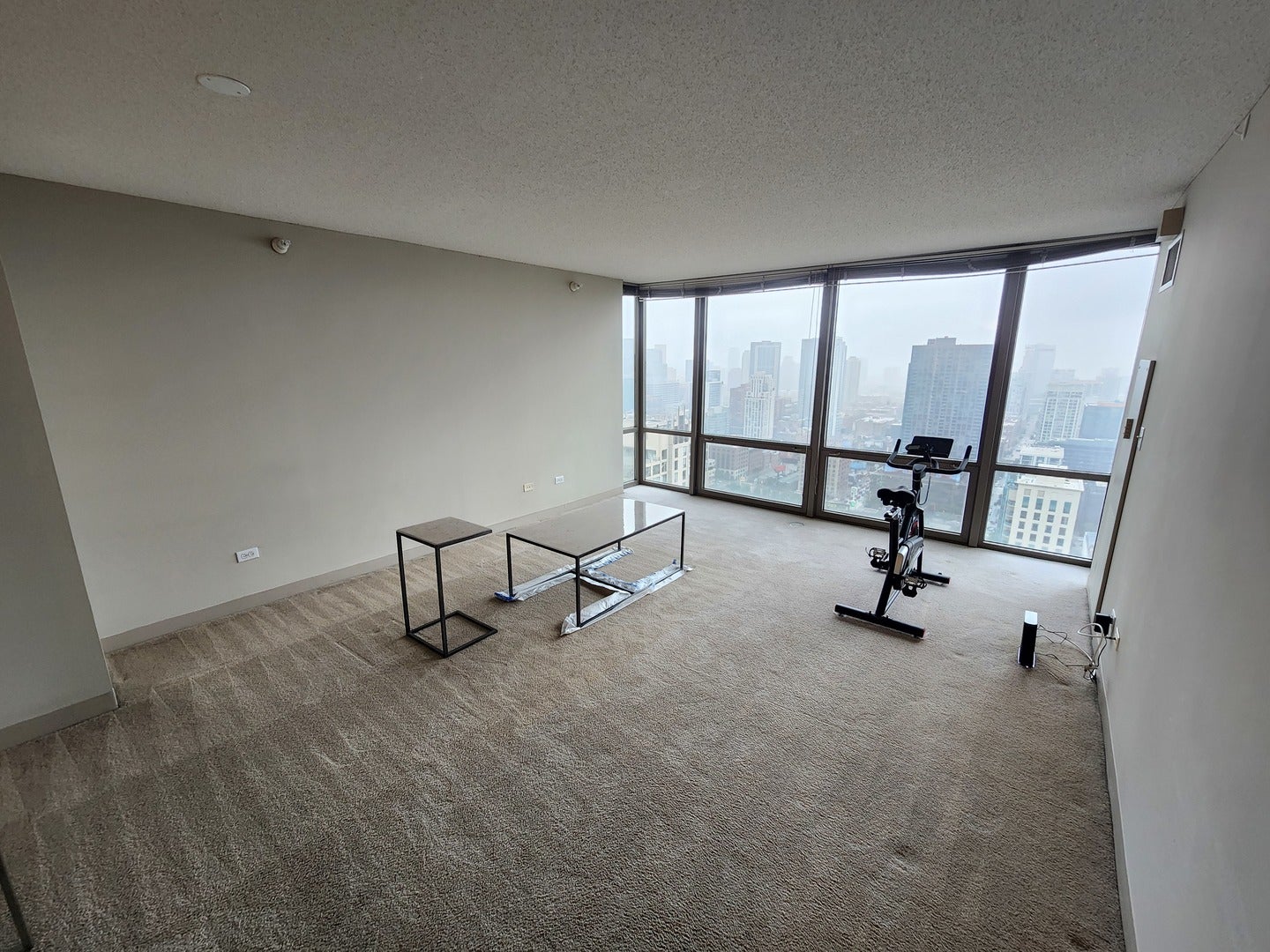 2 E ERIE Street 3606