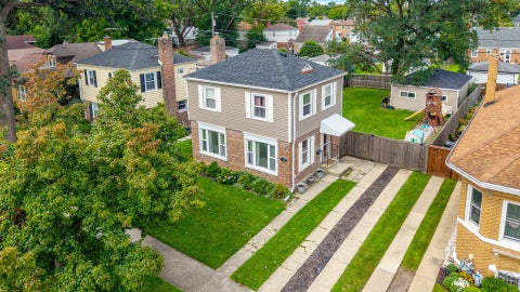 Tiny photo for 744 Manchester Avenue, Westchester, IL 60154 (MLS # 12750170)
