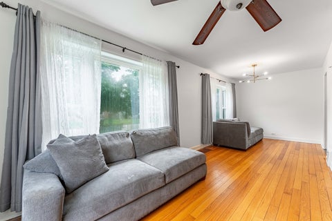 Tiny photo for 744 Manchester Avenue, Westchester, IL 60154 (MLS # 12750170)
