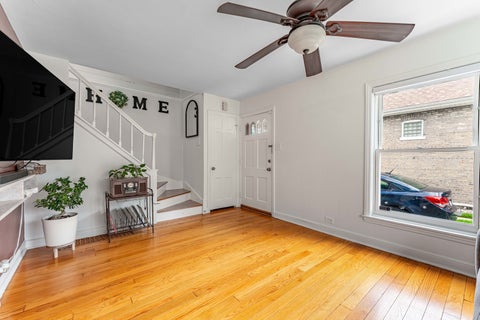 Tiny photo for 744 Manchester Avenue, Westchester, IL 60154 (MLS # 12750170)