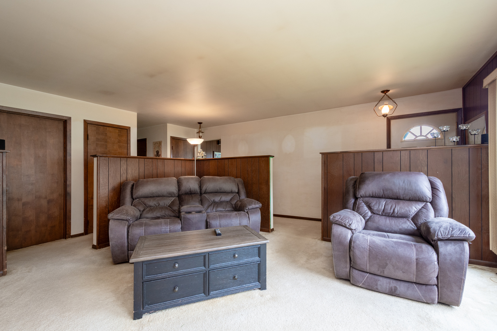 874 Hillandale Drive