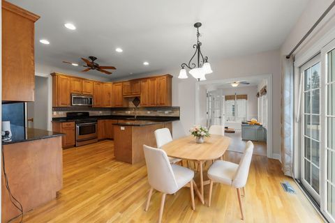 Tiny photo for 204 Amherst Circle, Oswego, IL 60543 (MLS # 12577346)