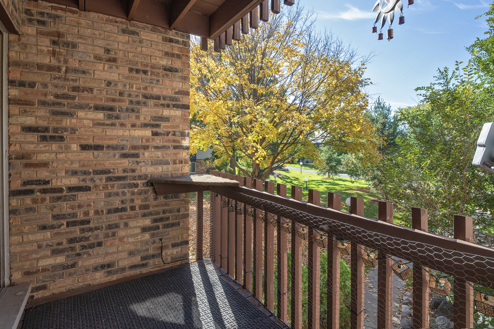 940 E Old Willow Road 207