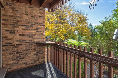 Tiny photo for 940 E Old Willow Road #207, Prospect Heights, IL 60070 (MLS # 12494995)