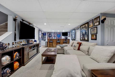 Tiny photo for 1863 Tamahawk Lane, Naperville, IL 60564 (MLS # 12739075)