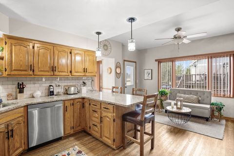 Tiny photo for 11042 Mayflower Lane, Orland Park, IL 60467 (MLS # 12589992)