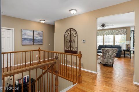 Tiny photo for 21123 Sterling Lake Court, Crest Hill, IL 60403 (MLS # 12503397)