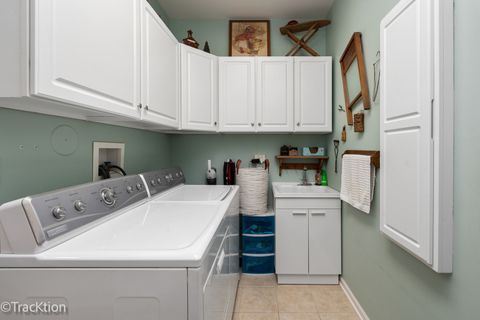 Tiny photo for 21123 Sterling Lake Court, Crest Hill, IL 60403 (MLS # 12503397)