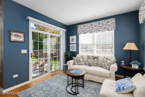 Tiny photo for 21123 Sterling Lake Court, Crest Hill, IL 60403 (MLS # 12503397)