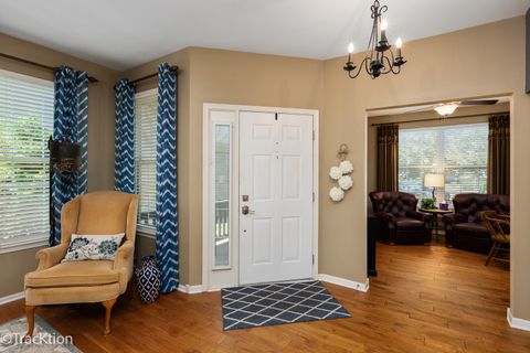 Tiny photo for 21123 Sterling Lake Court, Crest Hill, IL 60403 (MLS # 12503397)