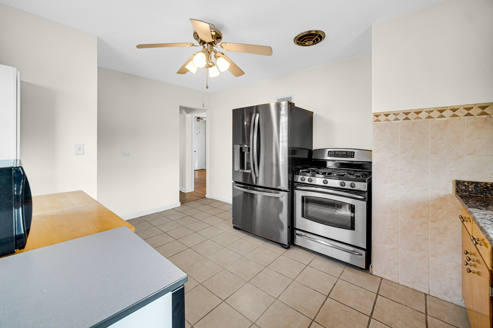 8159 W Forest Preserve Avenue
