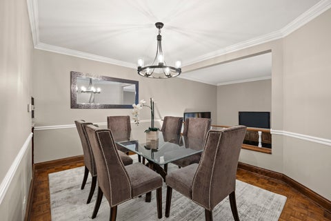 Tiny photo for 1 Maple Tree Court, Elmhurst, IL 60126 (MLS # 12682627)