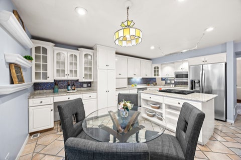 Tiny photo for 1 Maple Tree Court, Elmhurst, IL 60126 (MLS # 12682627)